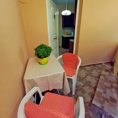 Loutraki Apartamento Pisia