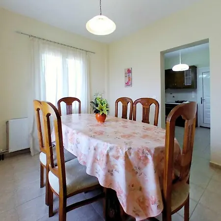 Loutraki Apartamento Pisia